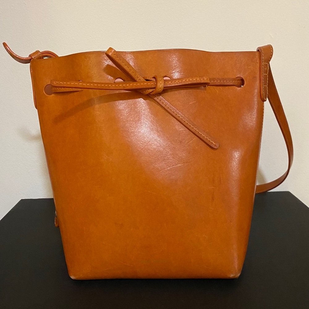 mansur gavriel butcket bag